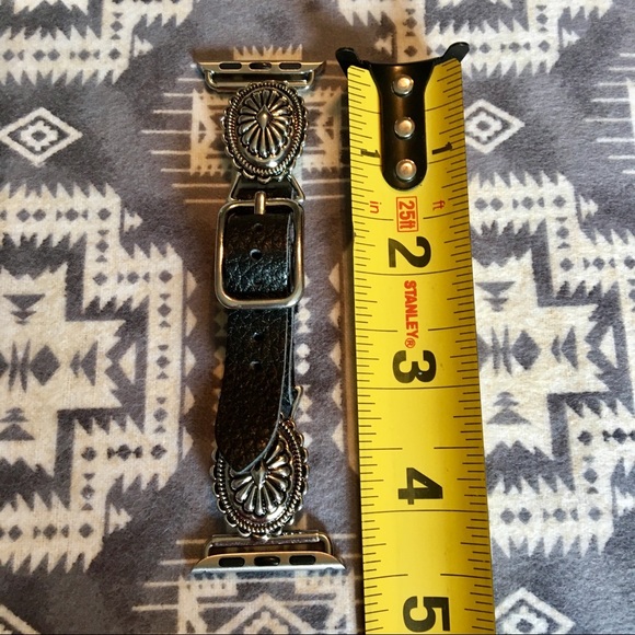 NWT Concho Apple watch band!💫 - Picture 5 of 8